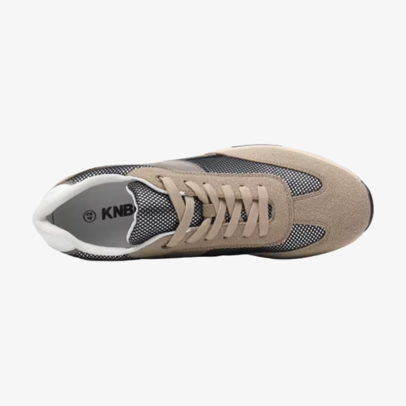 Der Clerkenwell Mixed-Media-Trainer